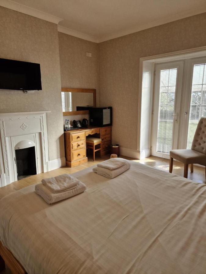 라파른 Broadway House B&B 외부 사진