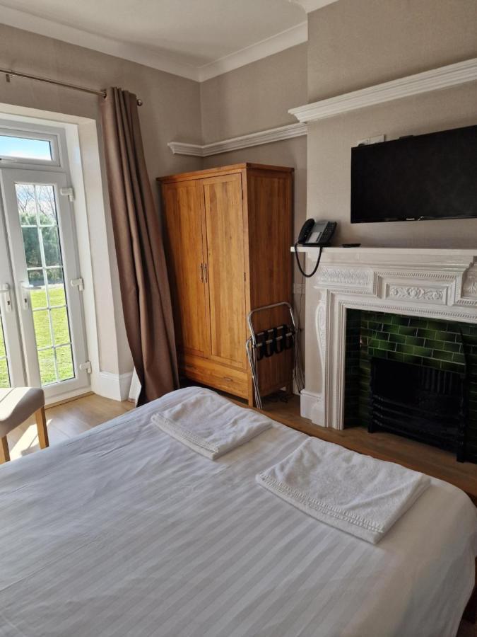 라파른 Broadway House B&B 외부 사진
