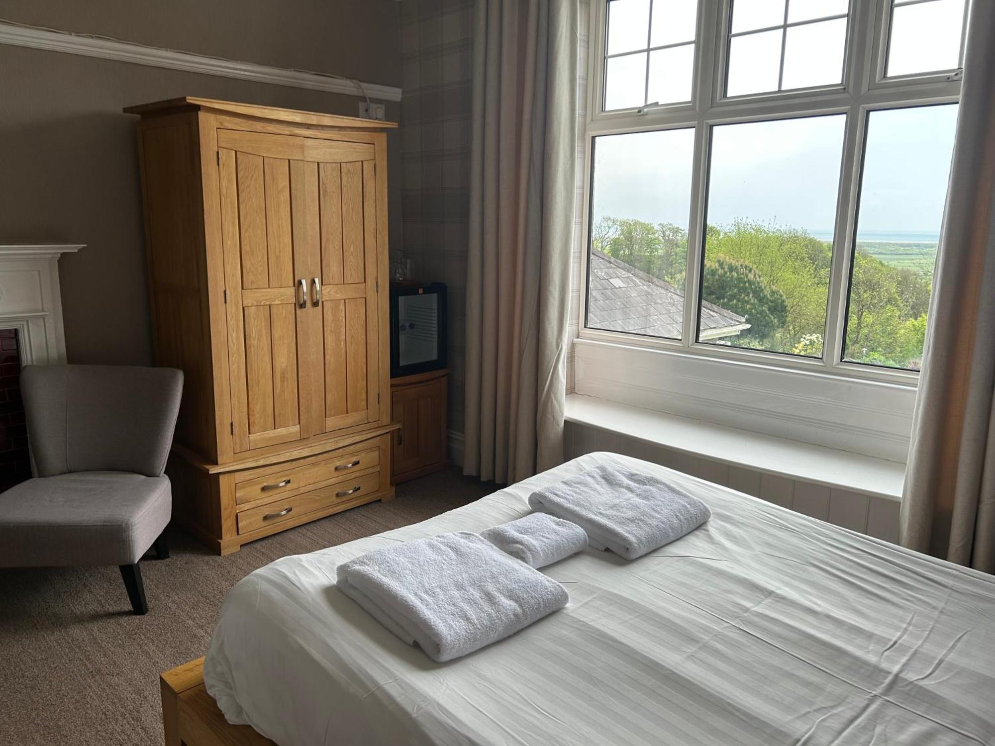 라파른 Broadway House B&B 외부 사진