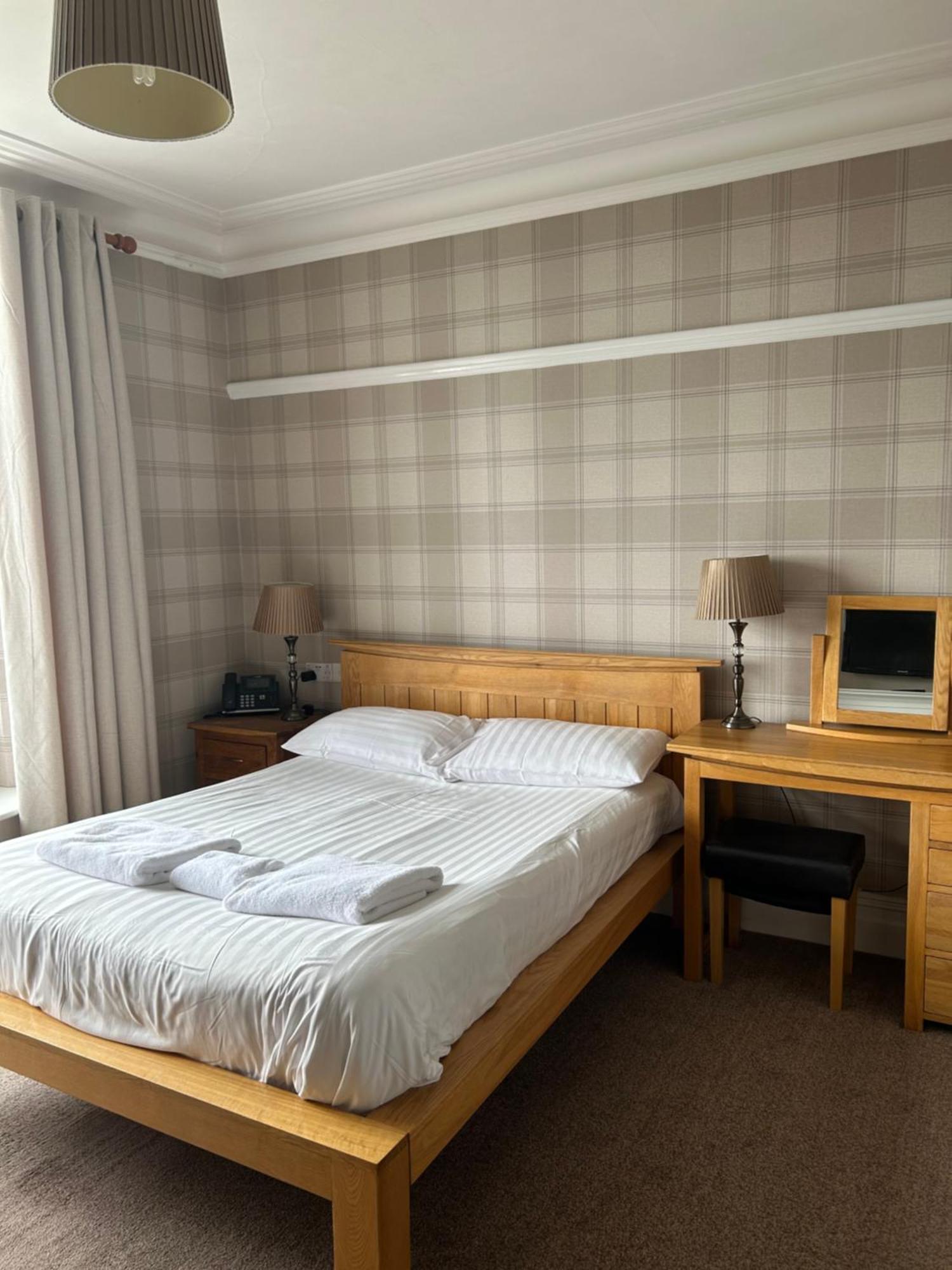 라파른 Broadway House B&B 외부 사진